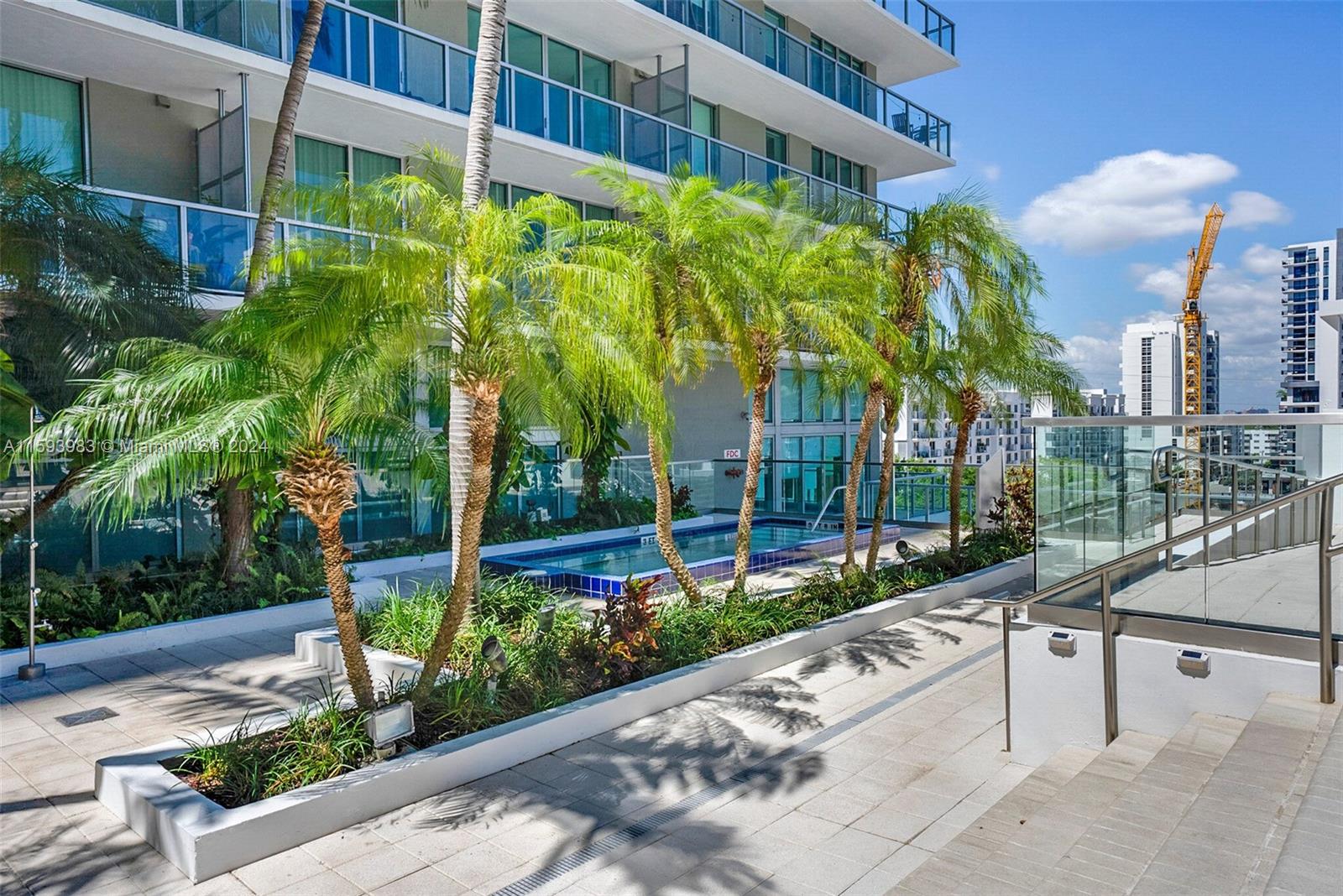 1111 SW 1st Ave Unit: UPH4022-