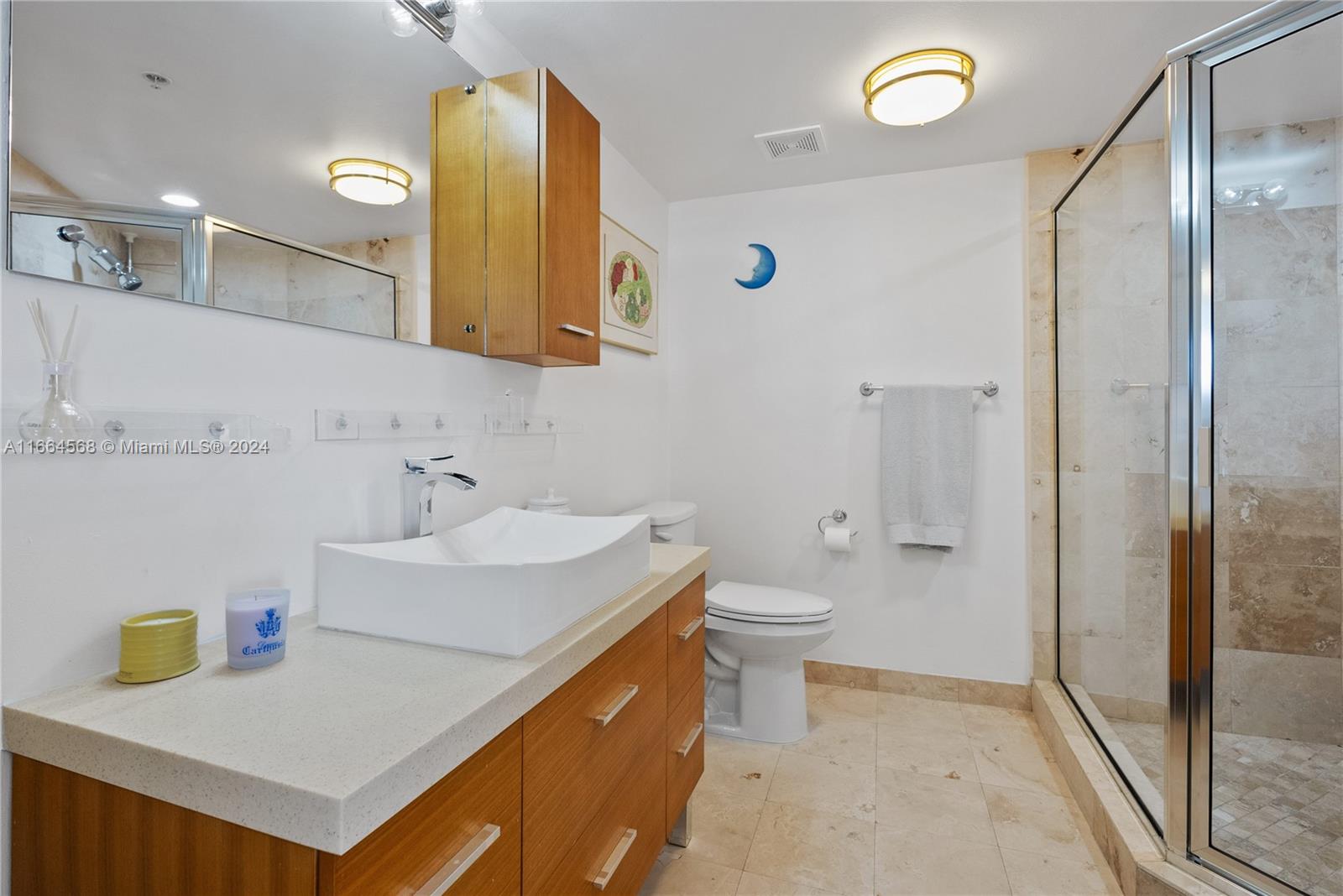 1800 Sunset Harbour Dr # 711