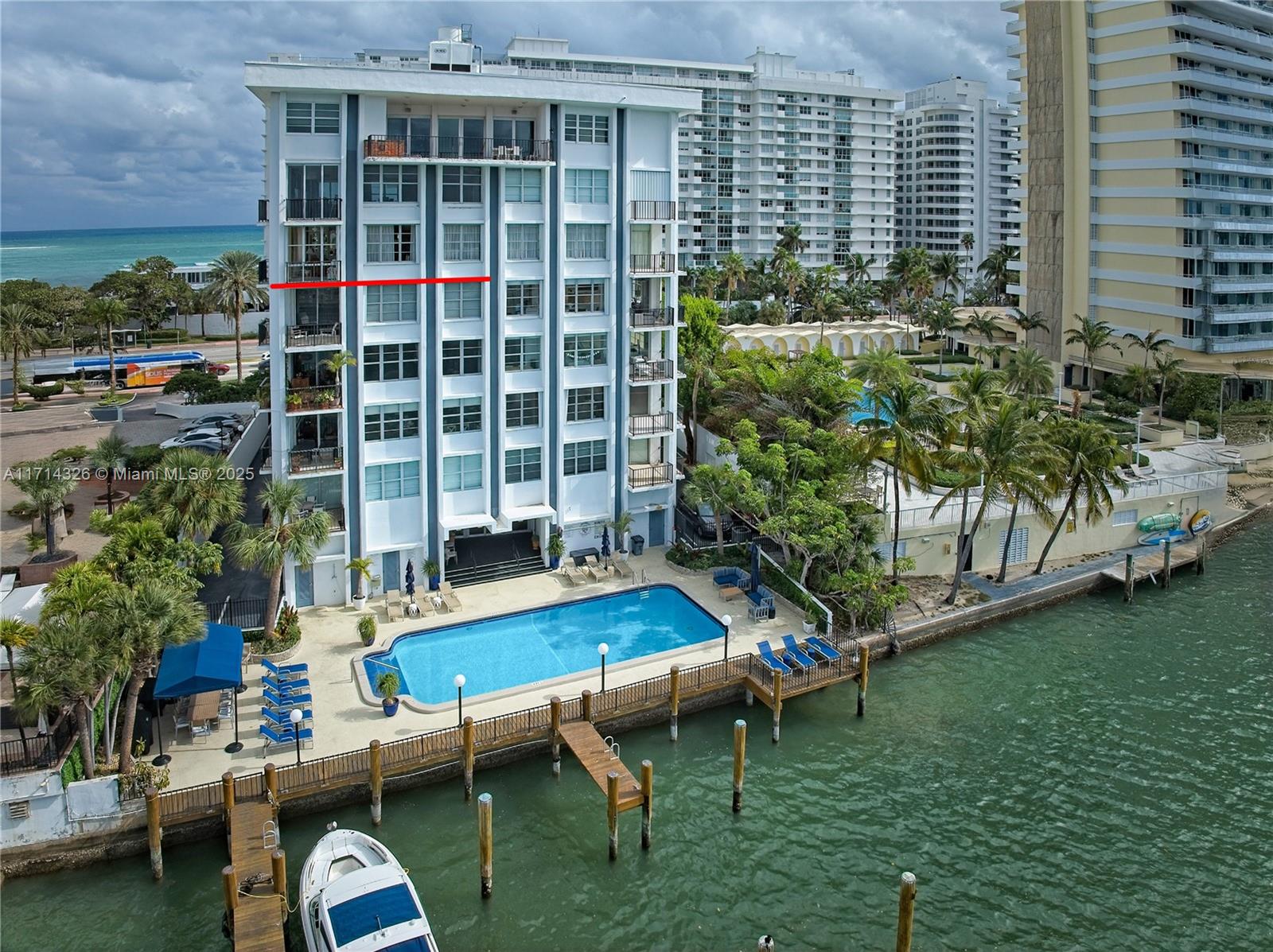 5640 Collins Ave # 6C