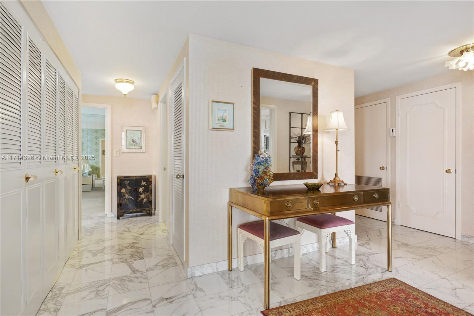 5640 Collins Ave # 6C