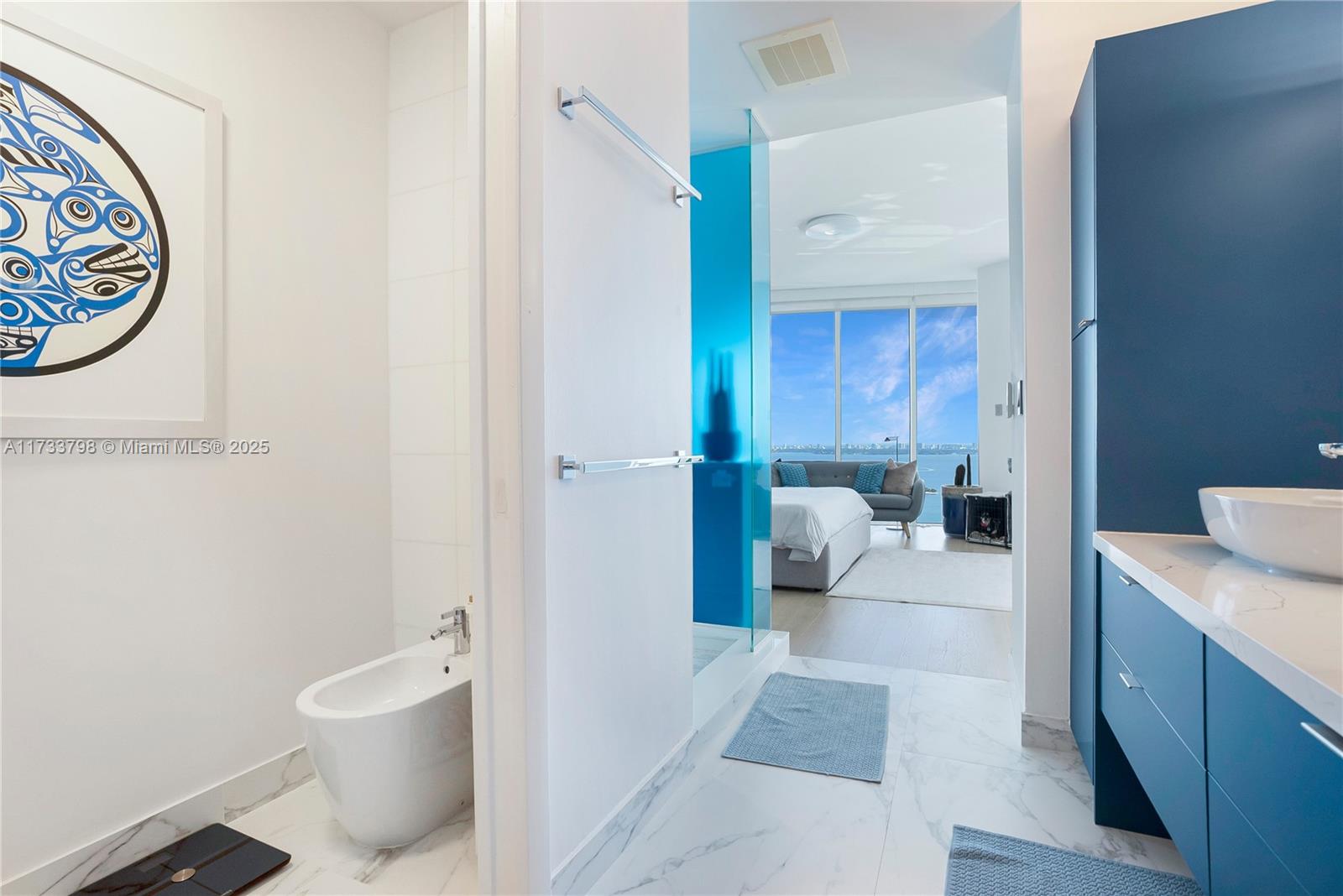 2020 N Bayshore Dr # 2302