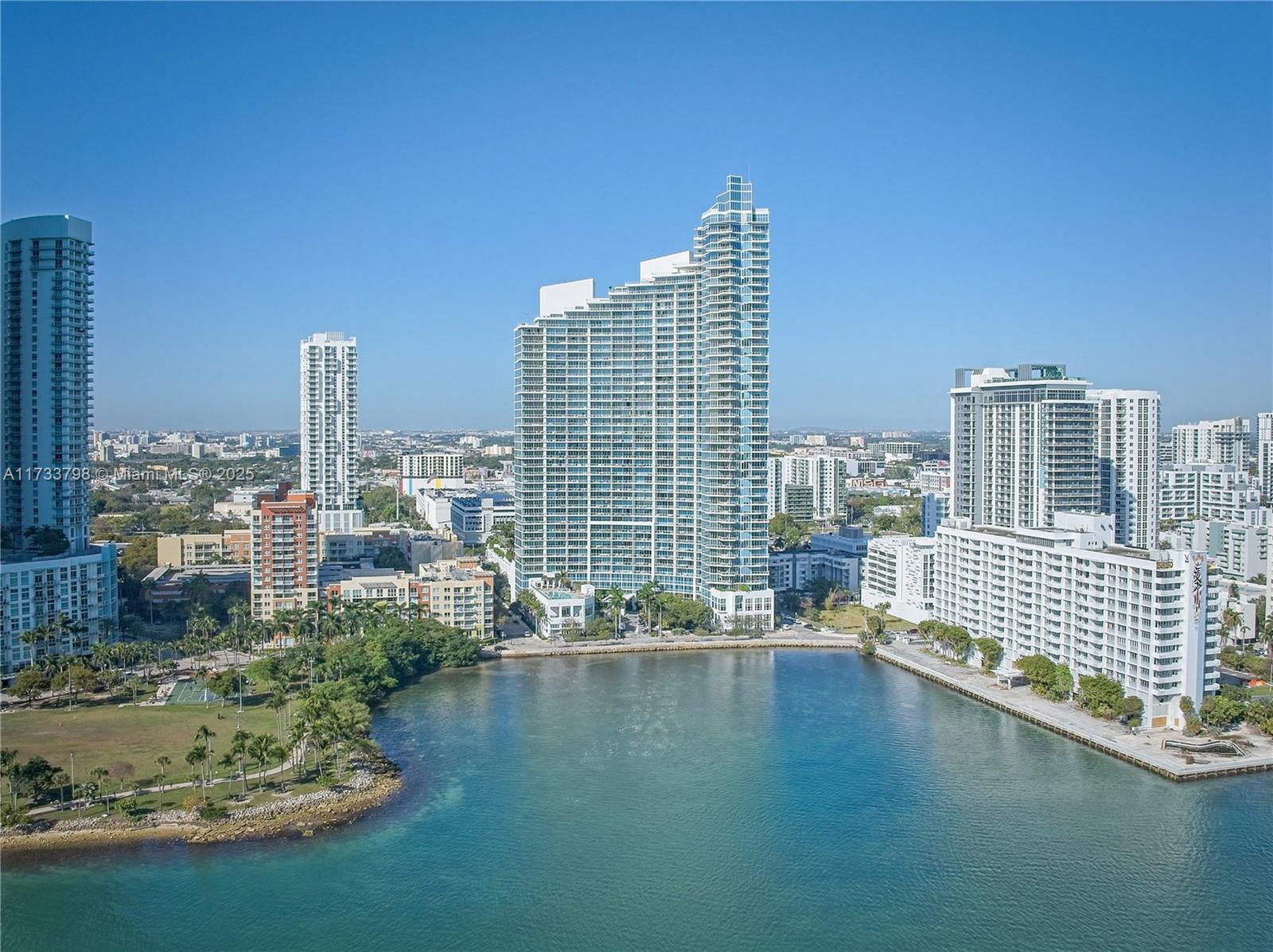 2020 N Bayshore Dr # 2302