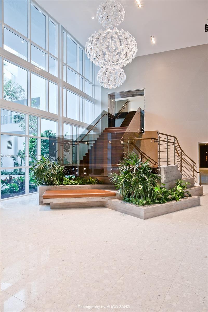 2020 N Bayshore Dr # 2302
