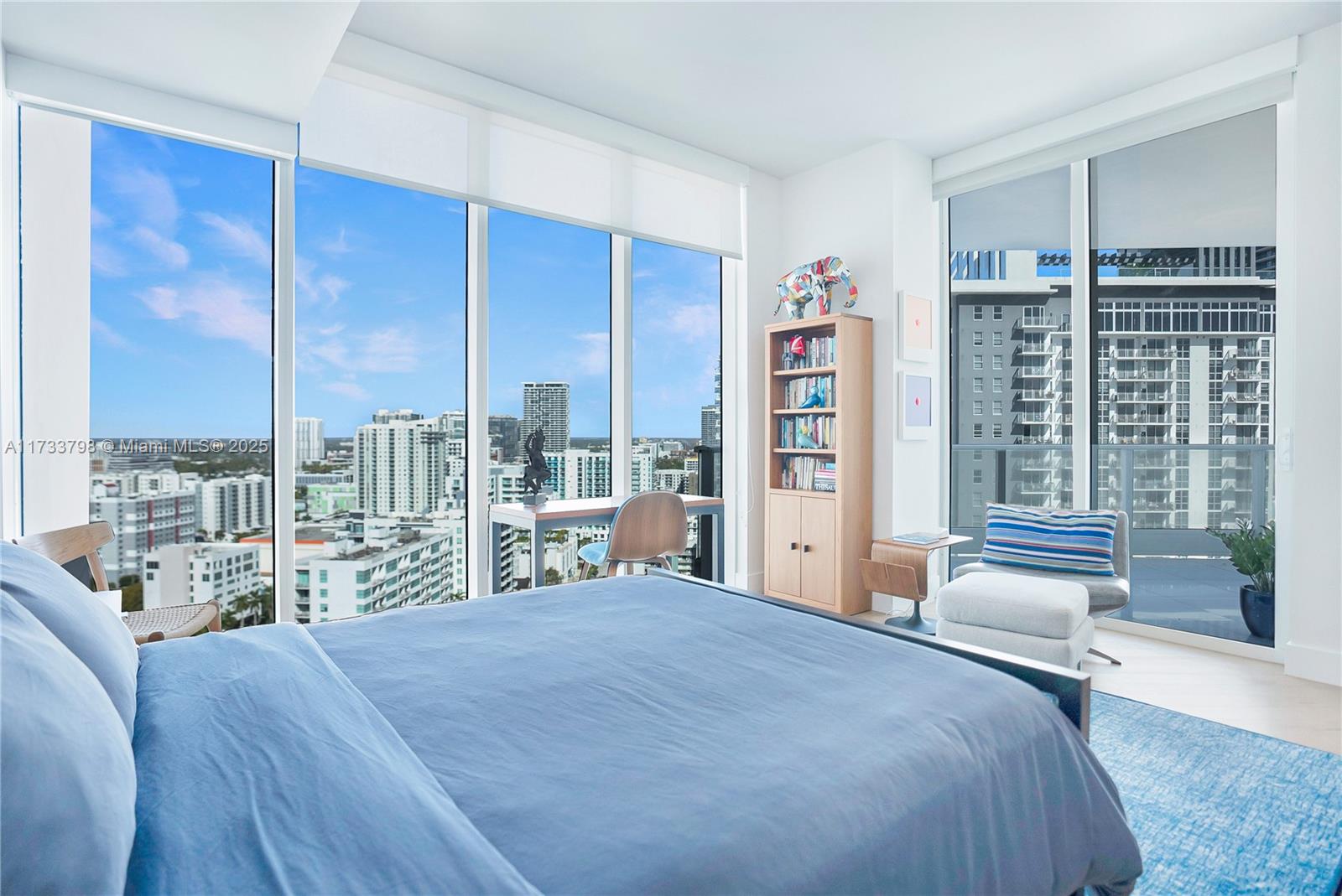 2020 N Bayshore Dr # 2302