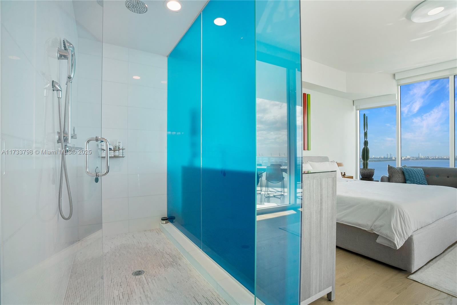 2020 N Bayshore Dr # 2302