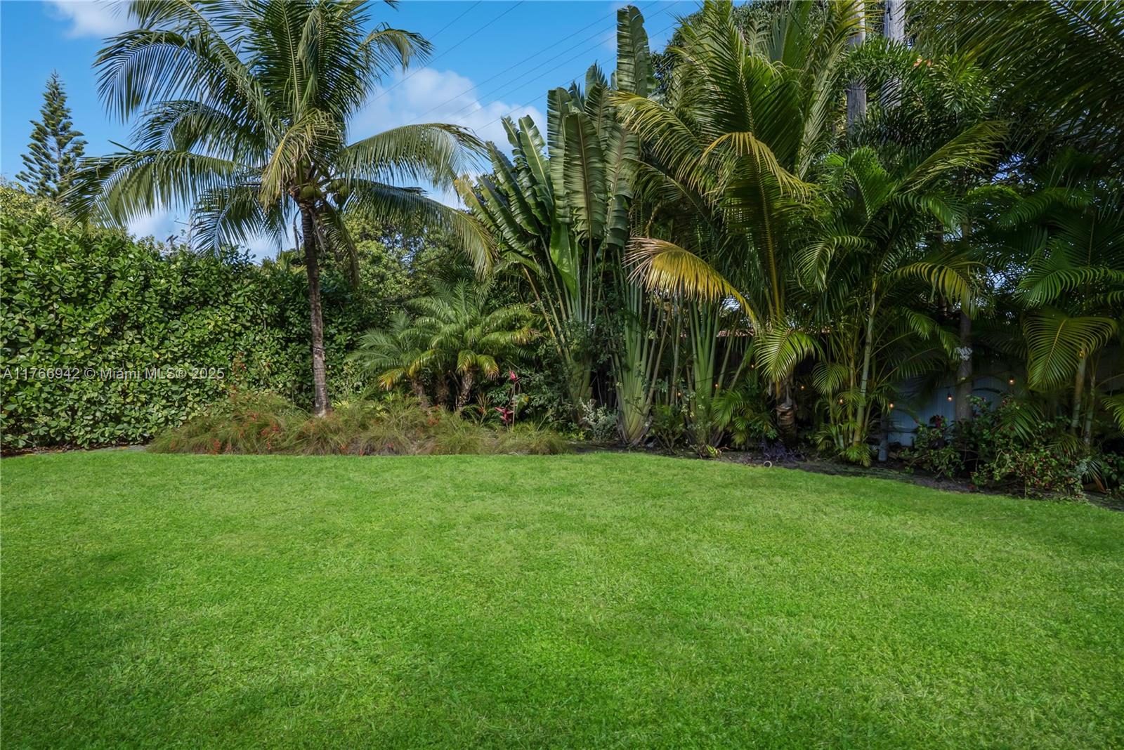 185 NW 115th St