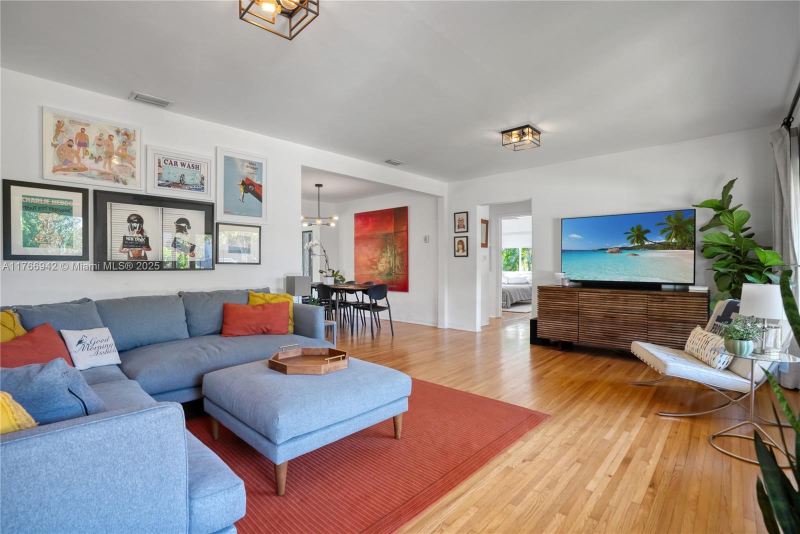 185 NW 115th St