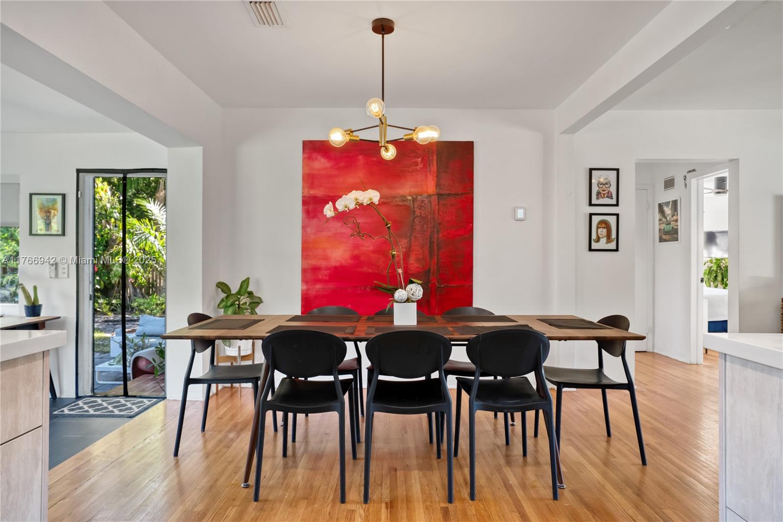 185 NW 115th St