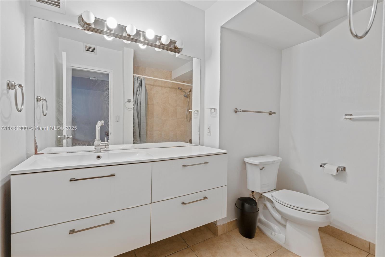 800 West Ave # 636