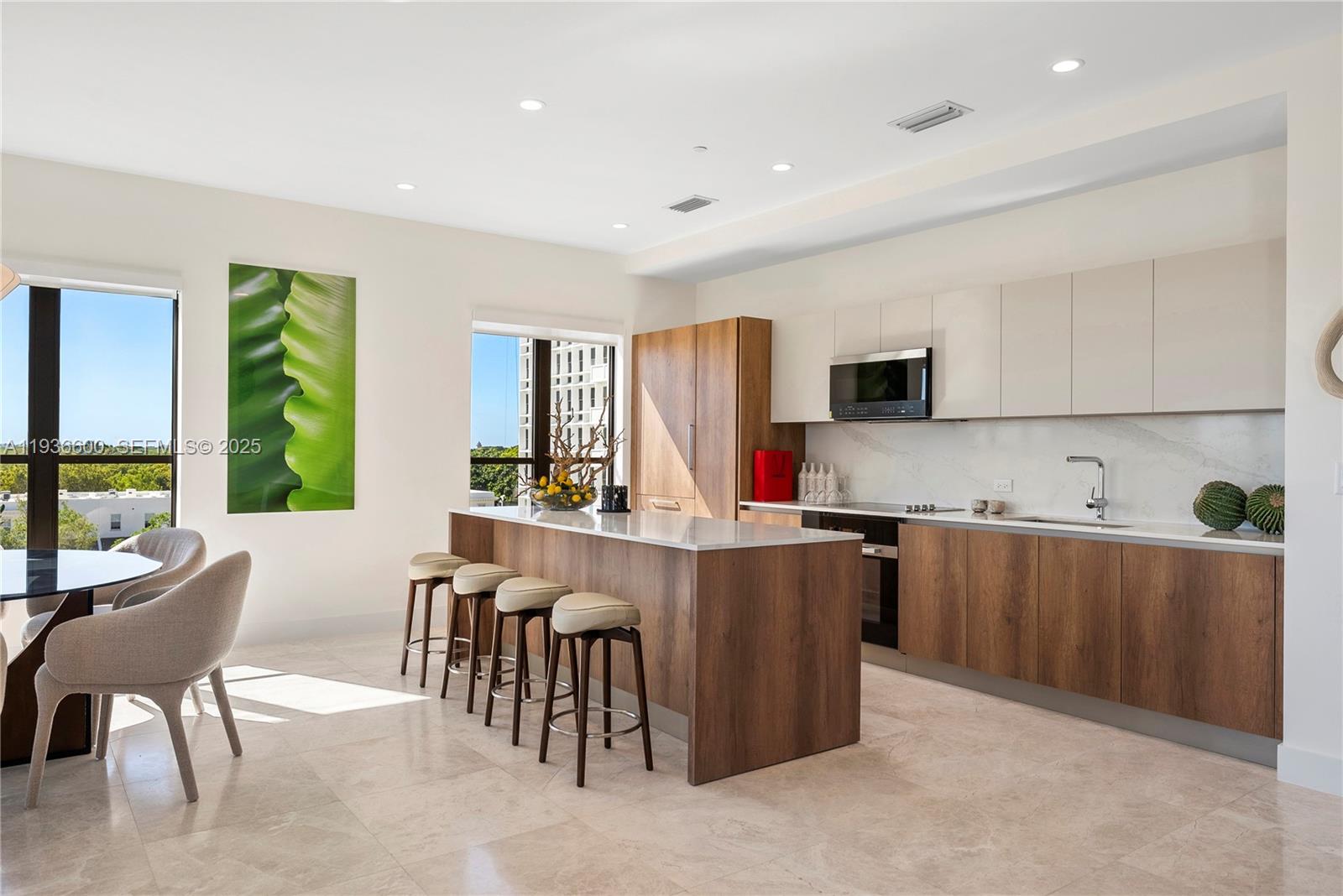 701 Valencia Ave # 505