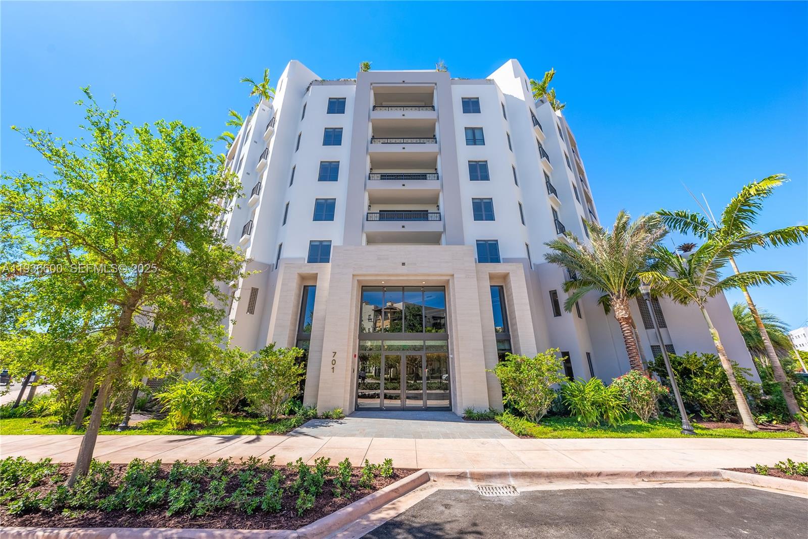 701 Valencia Ave # 505