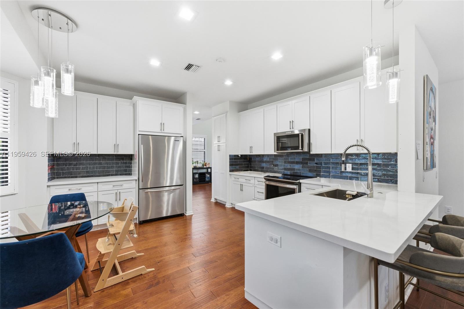 500 Cambridge Dr