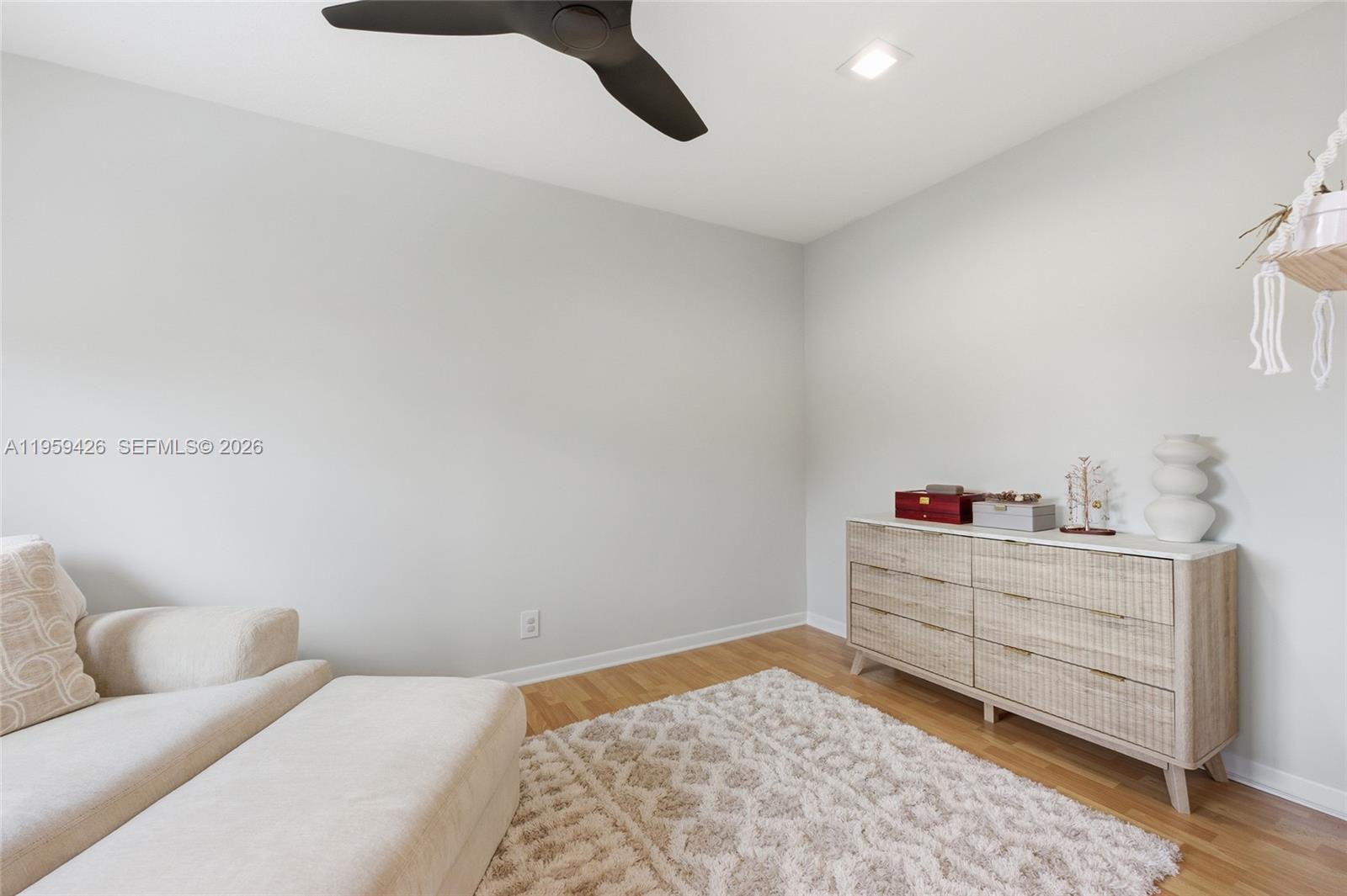 500 Cambridge Dr