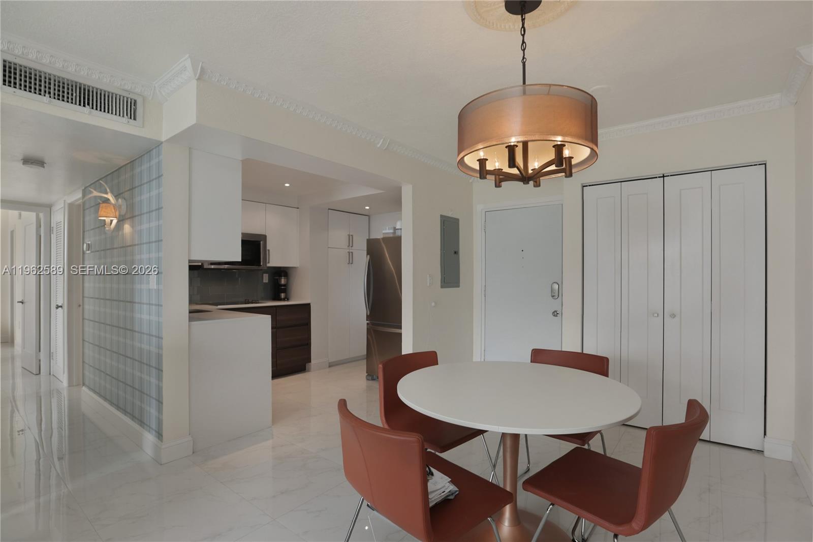 1345 Lincoln Rd # 1003