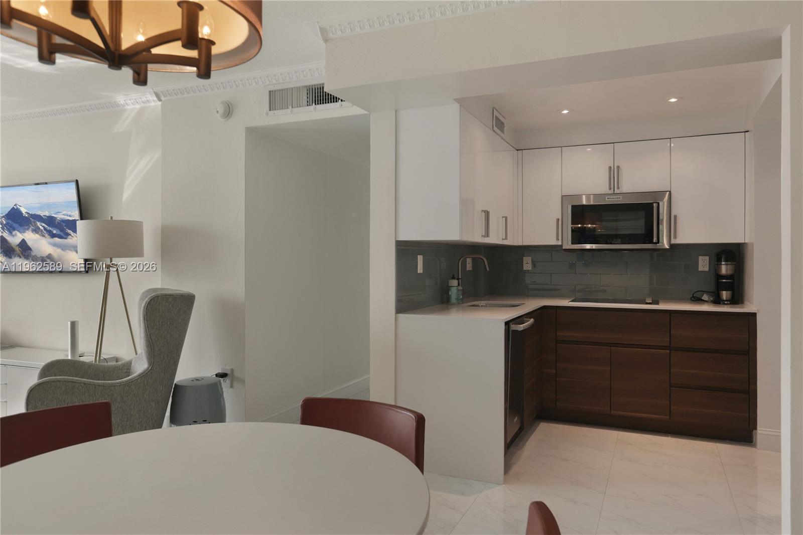 1345 Lincoln Rd # 1003