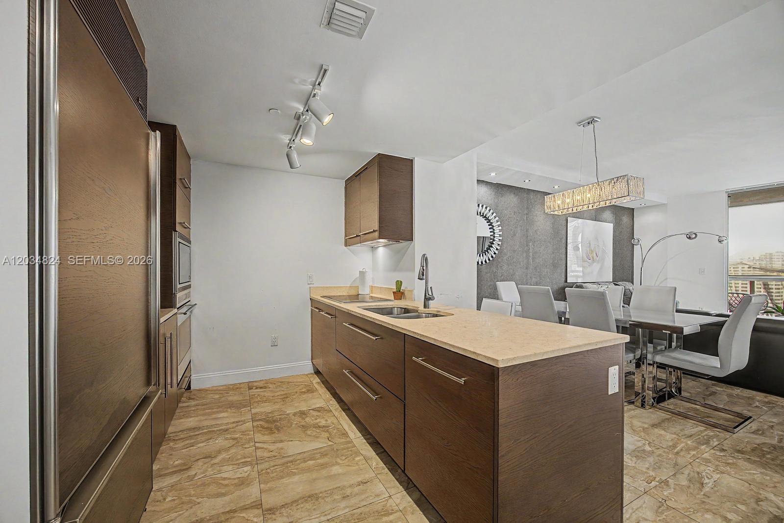 485 Brickell Ave # 2009