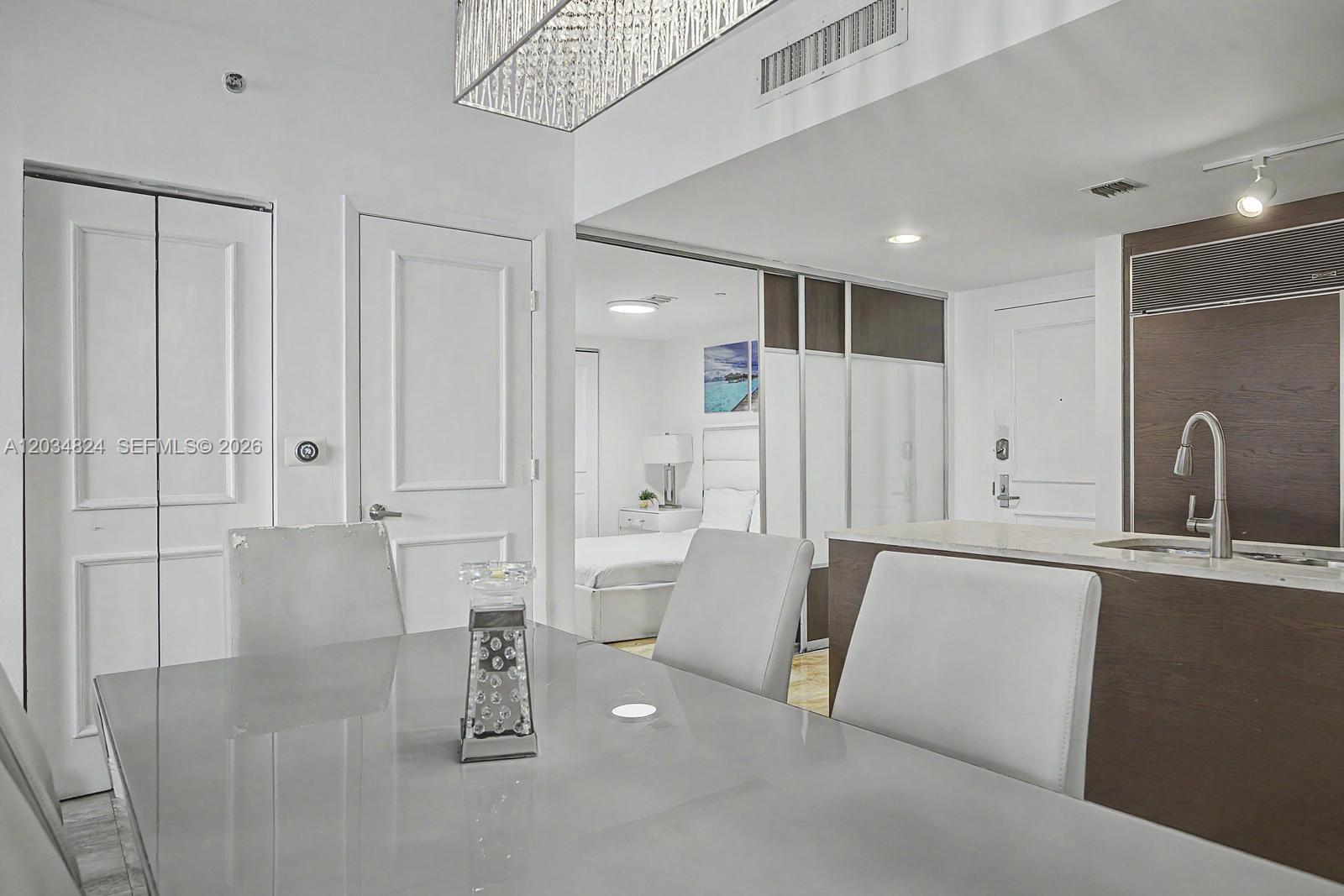 485 Brickell Ave # 2009
