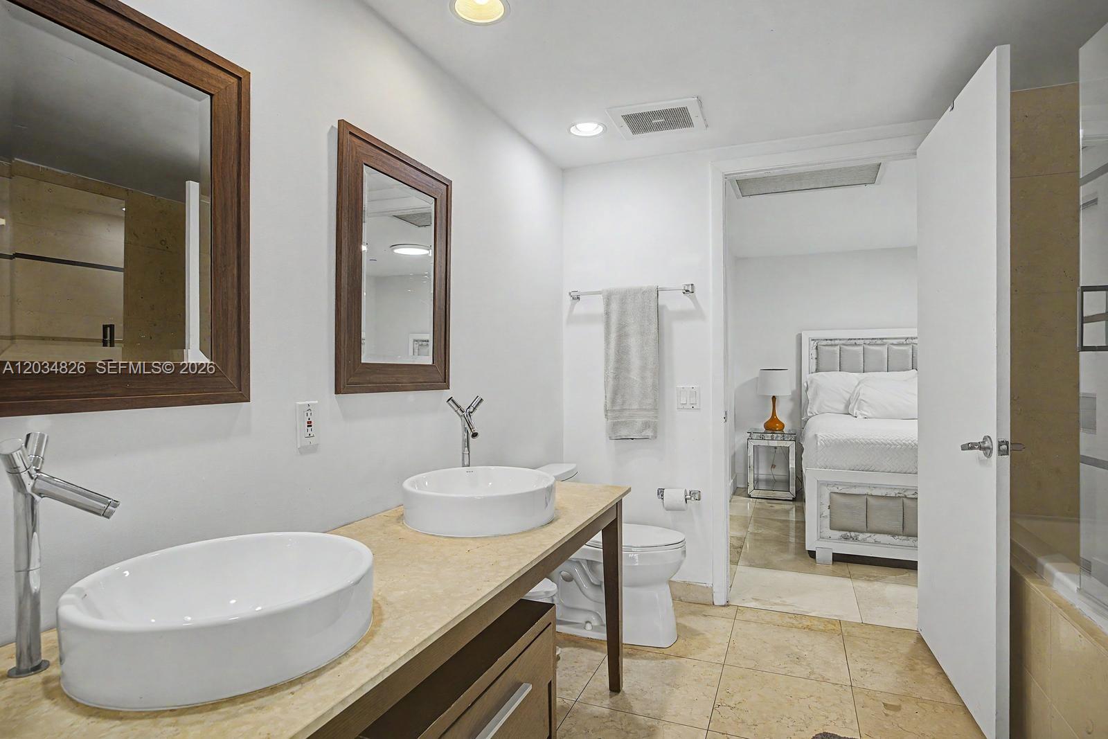 485 Brickell Ave # 2209
