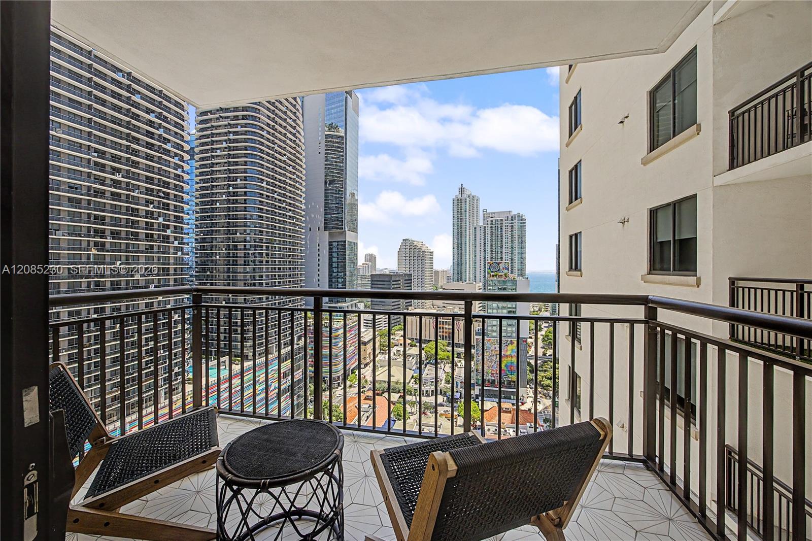 999 SW 1st Ave # 2407