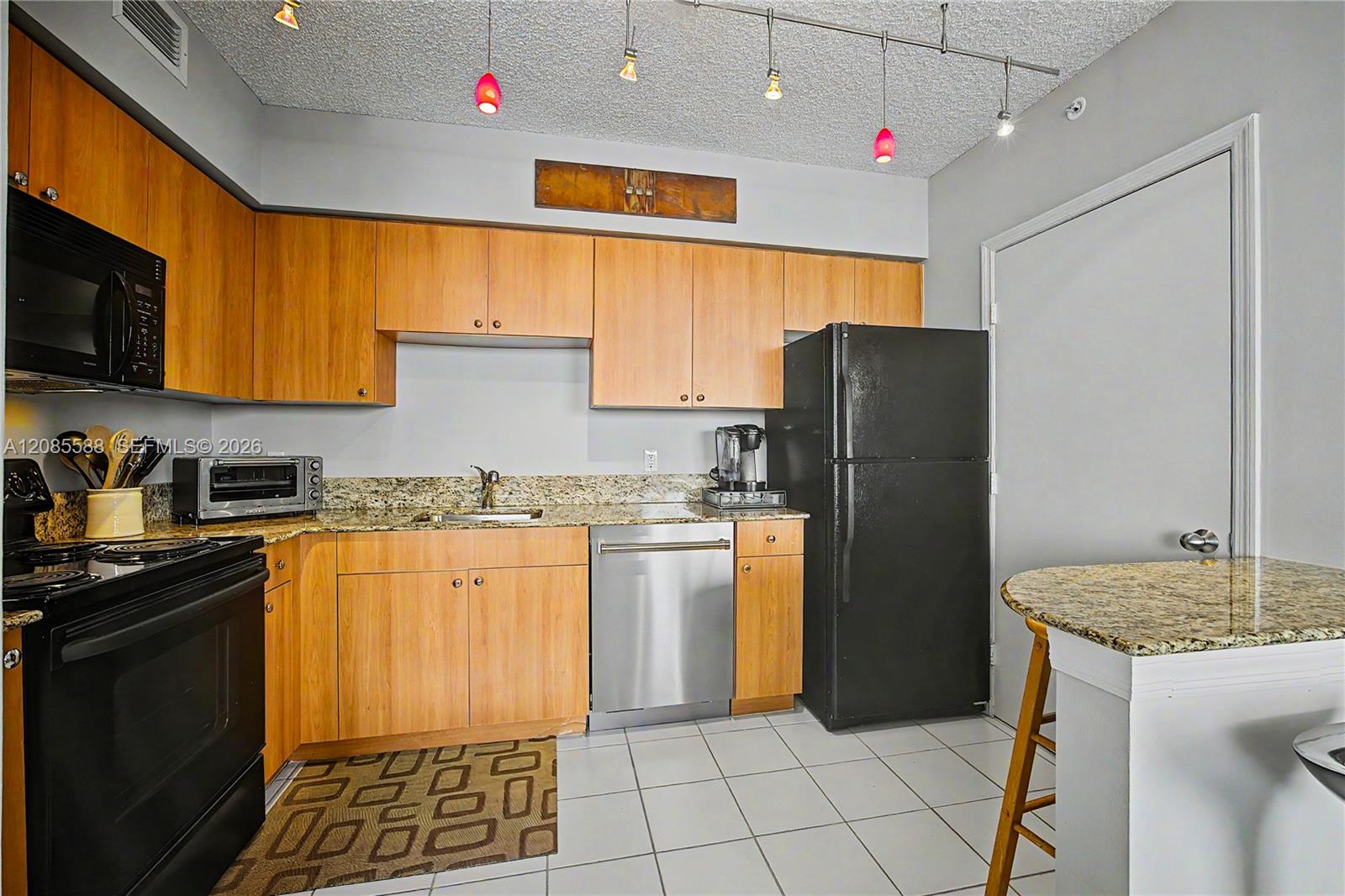1330 West Ave # 2412