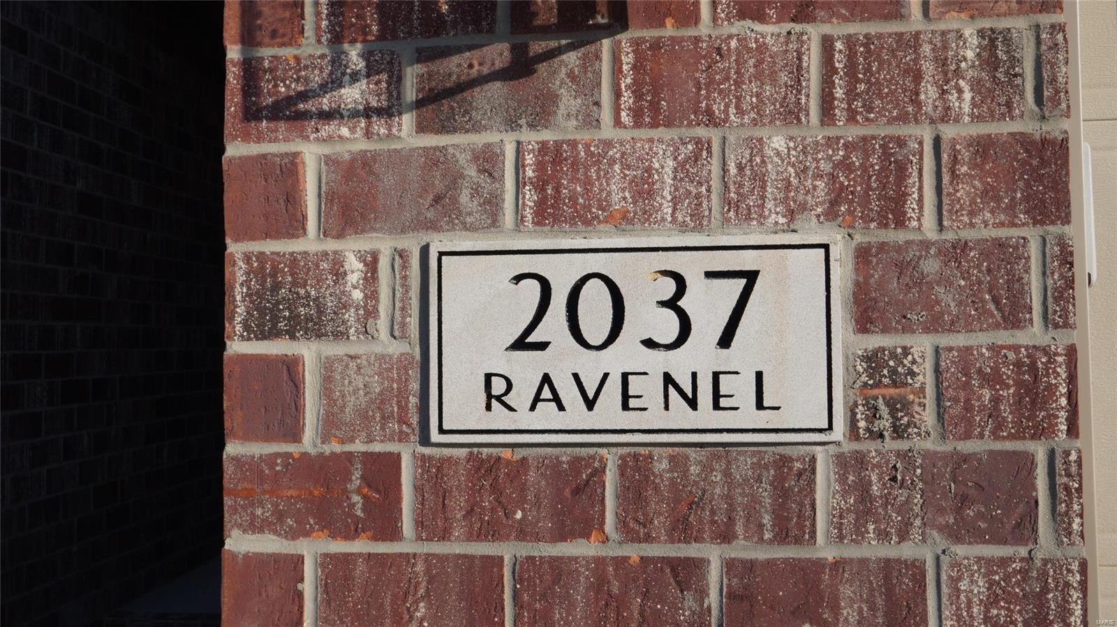 2037 Ravenel