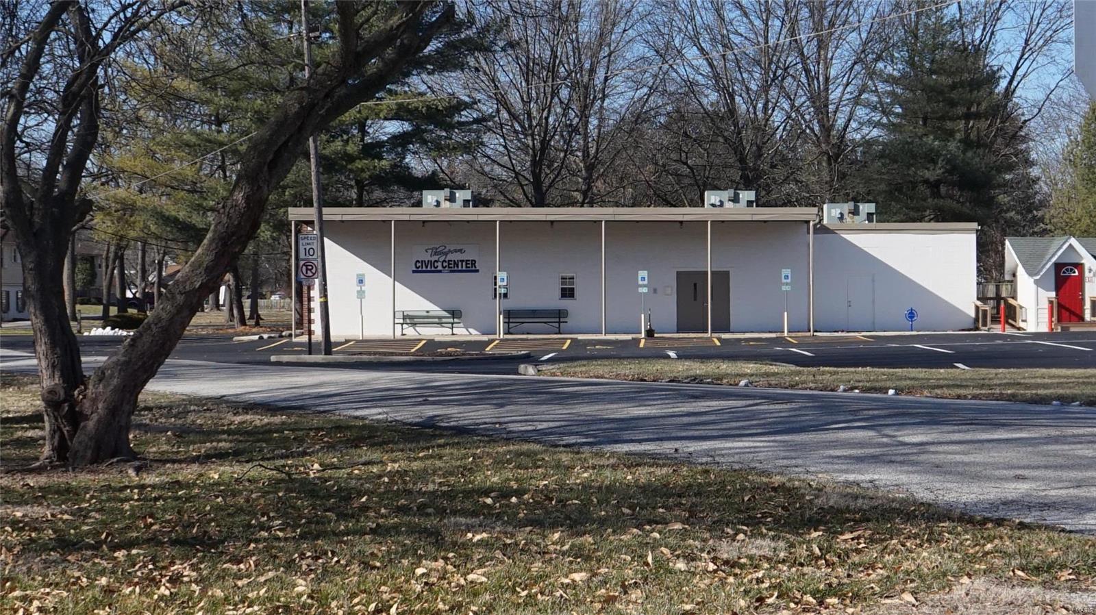 1608 Caseyville Avenue