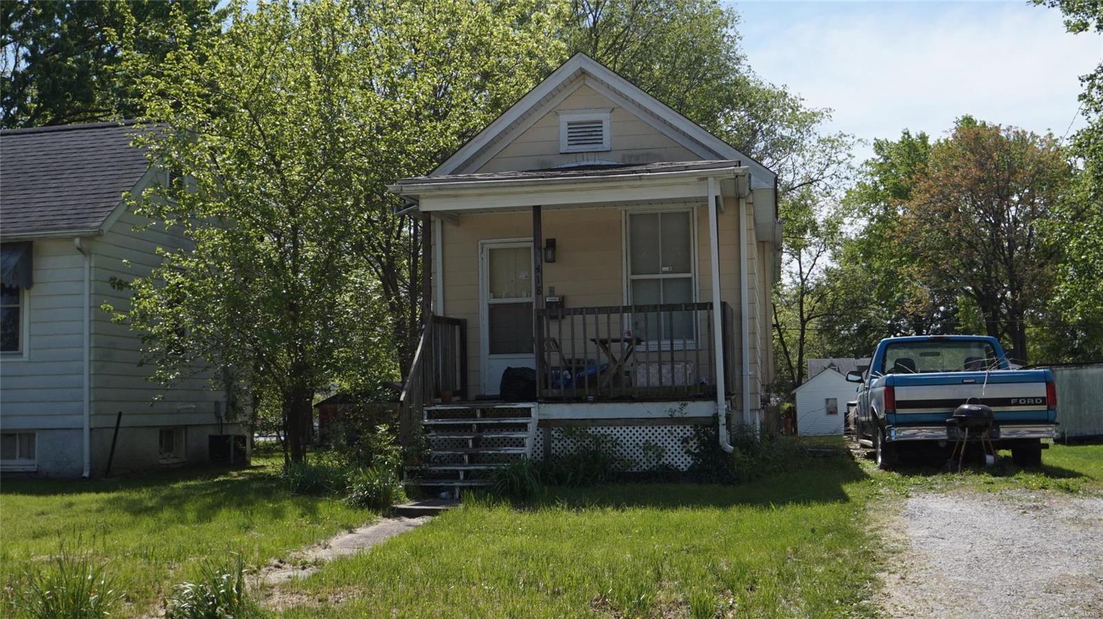 804 Royal Heights Road