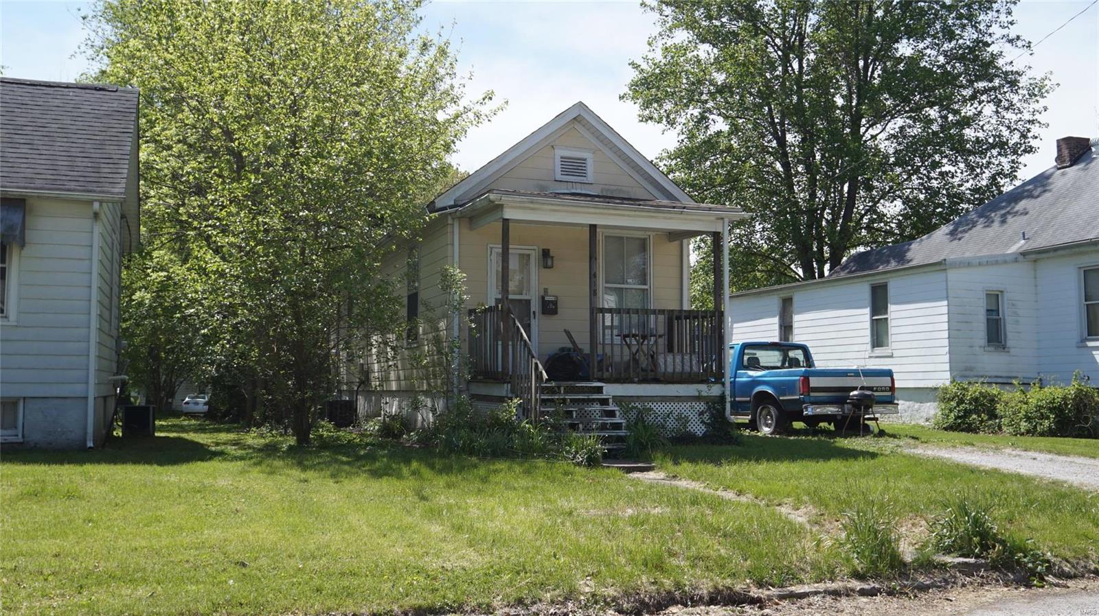 804 Royal Heights Road