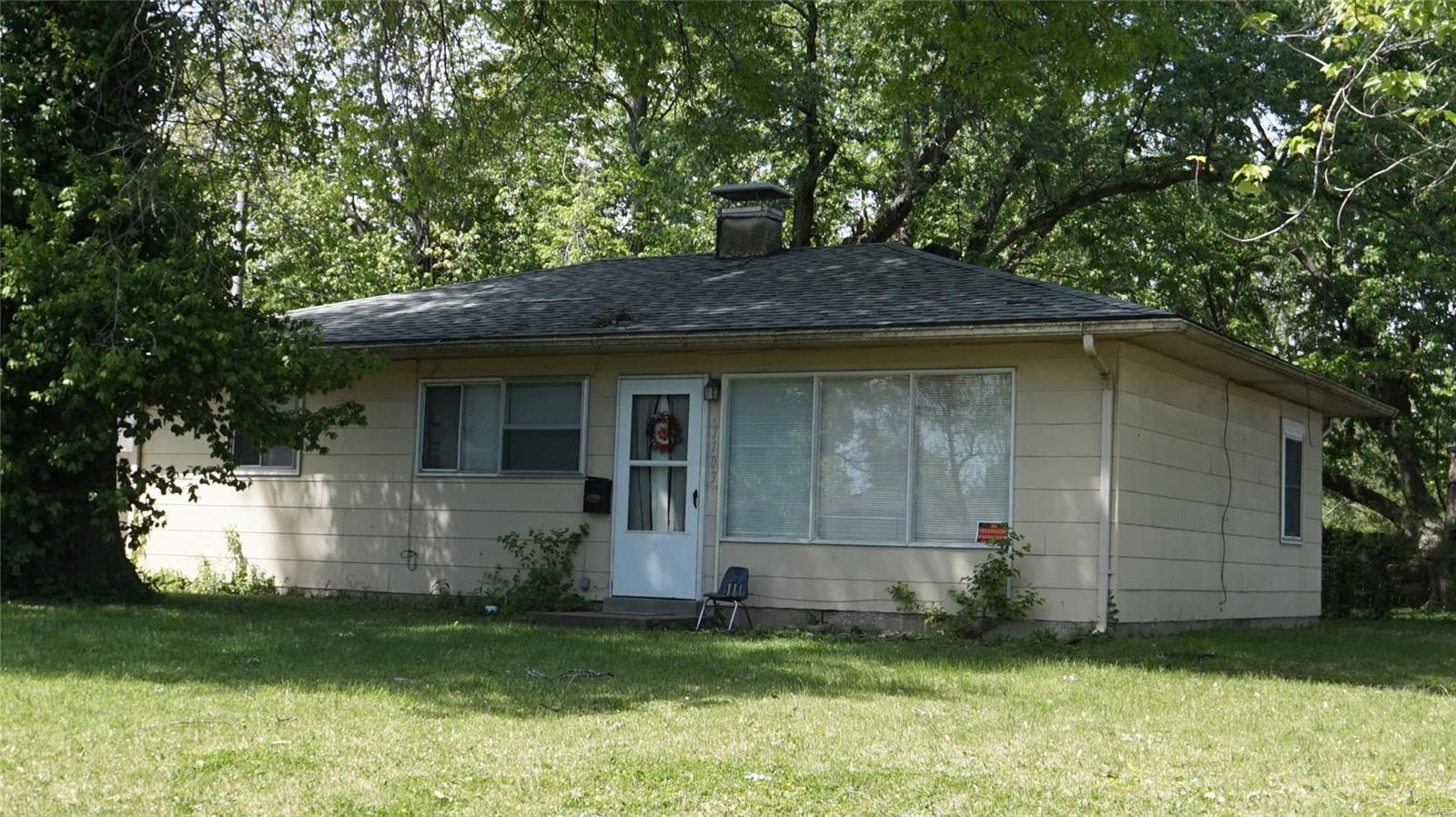 804 Royal Heights Road