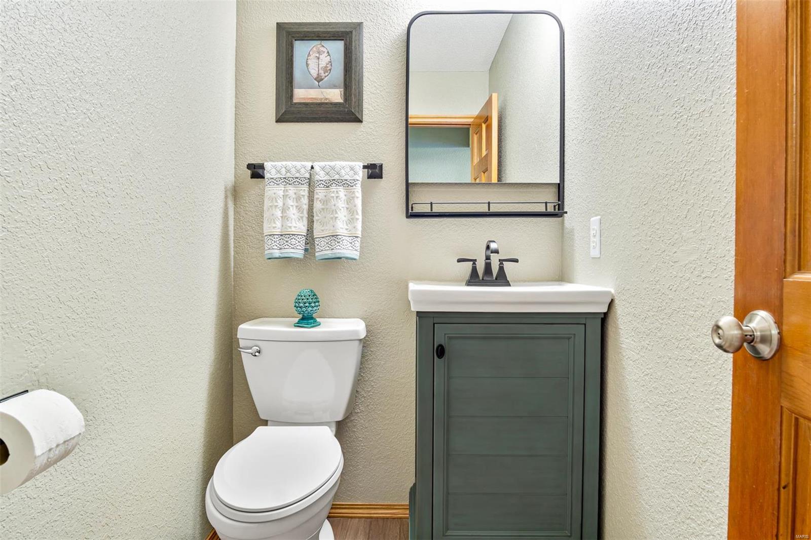 1524 Round Top Ridge