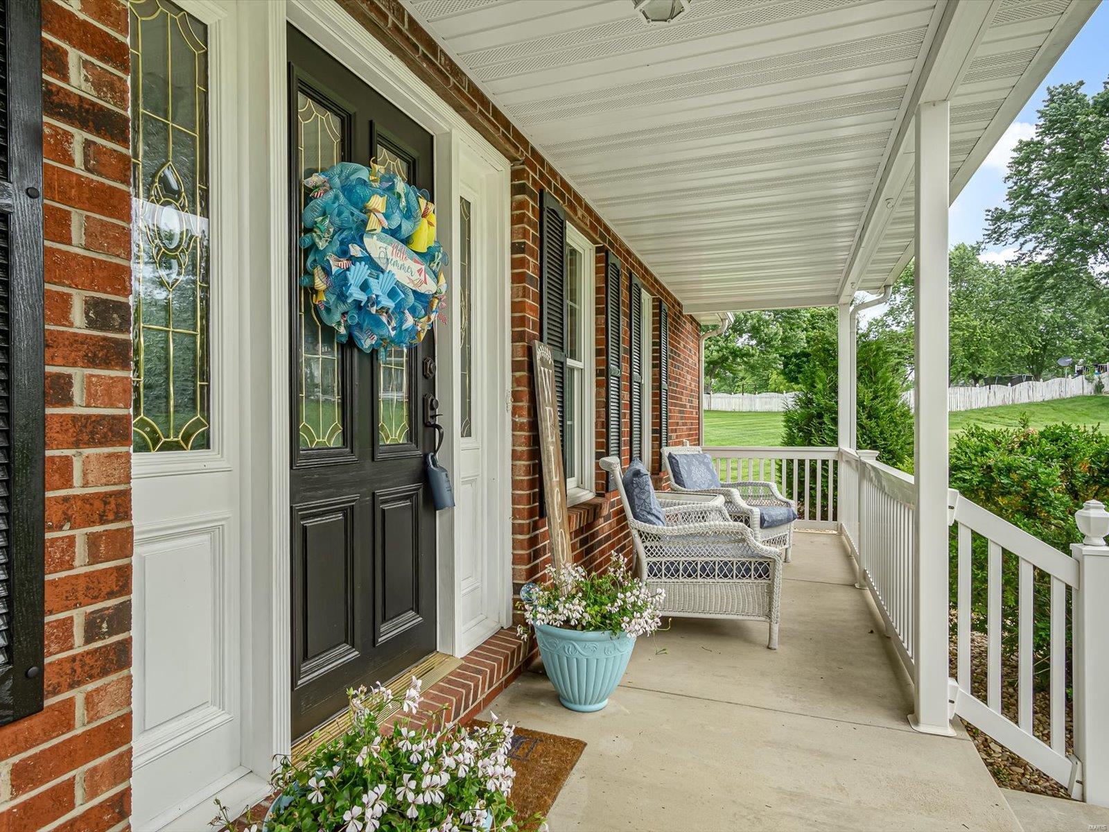 6 Country Lakes Lane