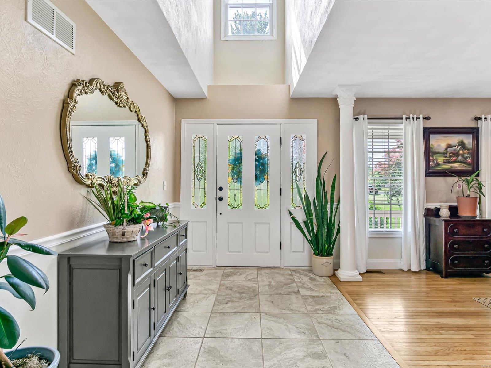 6 Country Lakes Lane