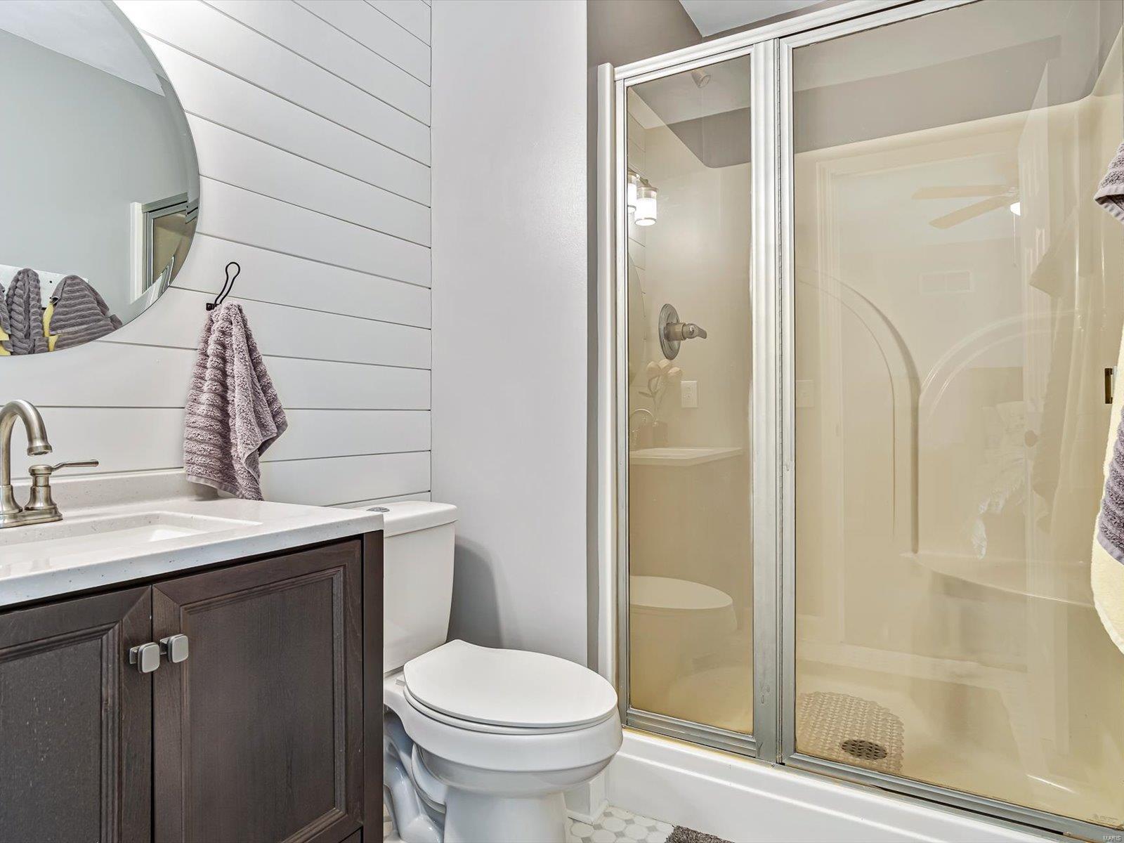 6 Country Lakes Lane