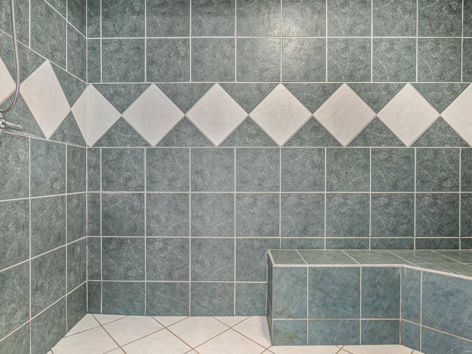 6 Country Lakes Lane