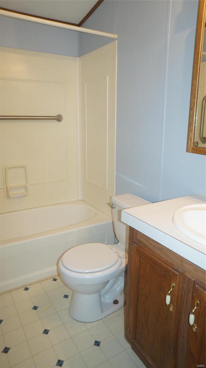 226 E Harrisonville Drive