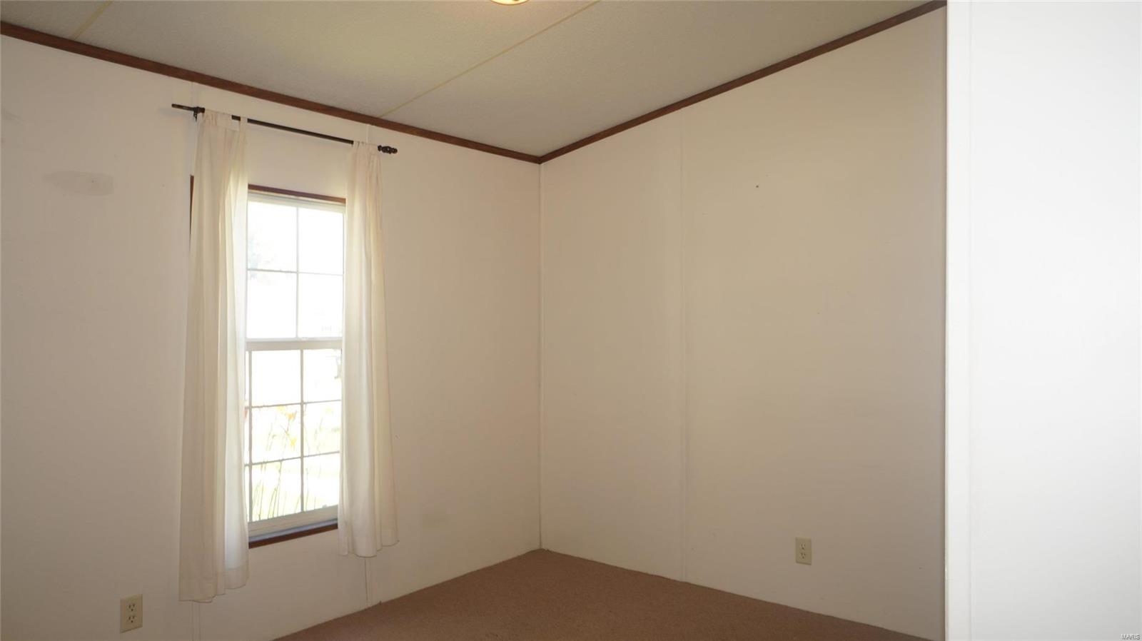 226 E Harrisonville Drive