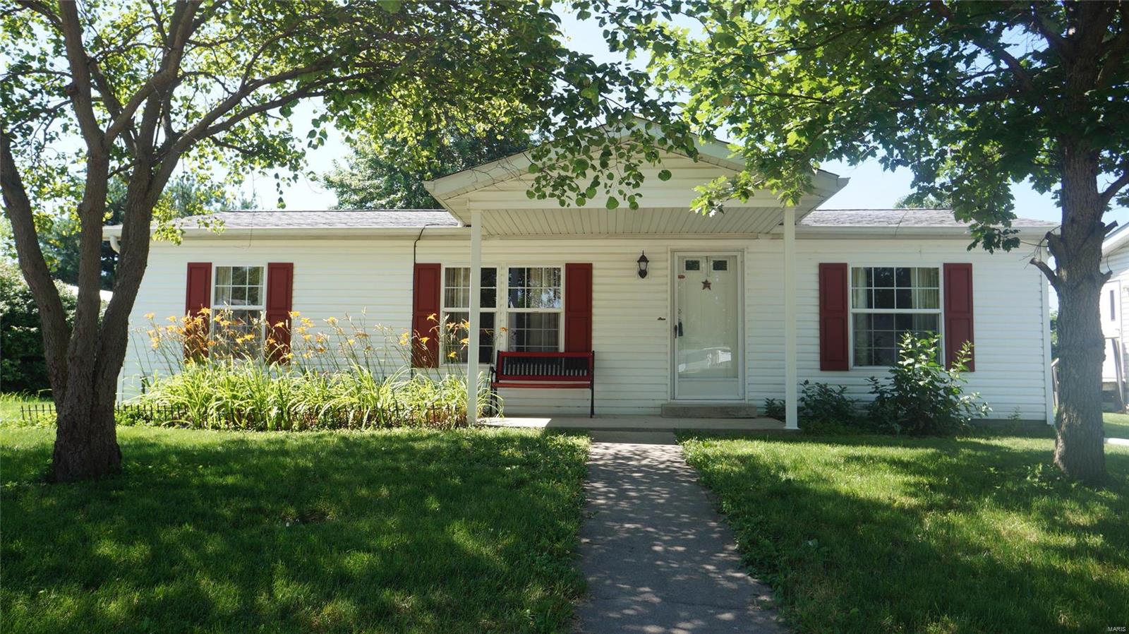 226 E Harrisonville Drive