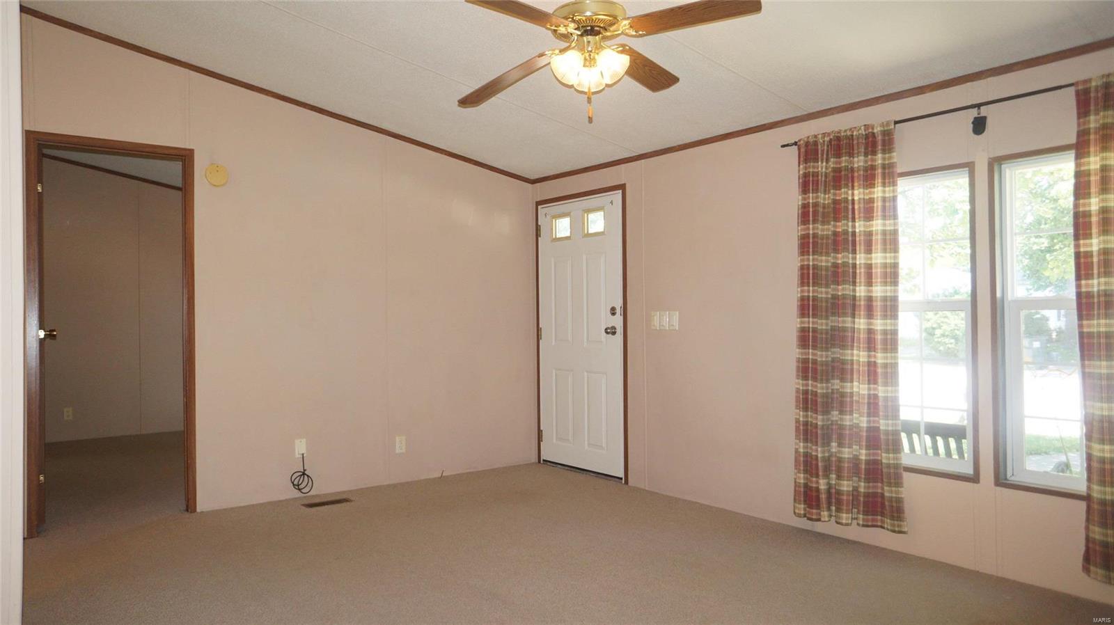 226 E Harrisonville Drive