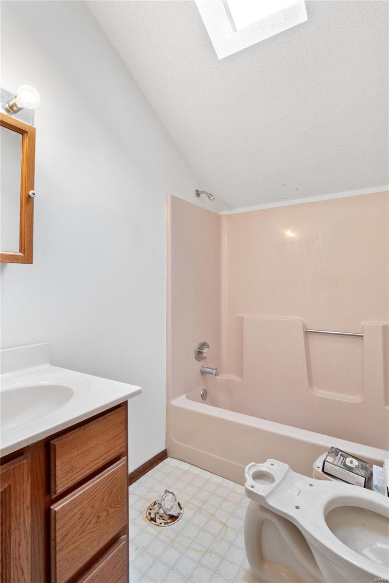 8718 Le Pere School Road