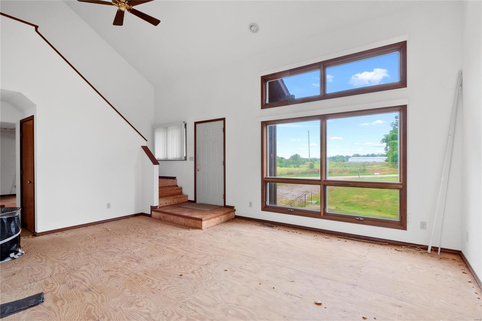 8718 Le Pere School Road