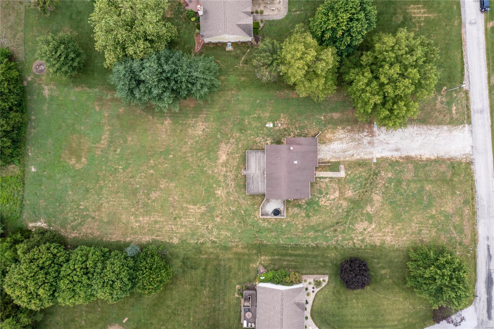 8718 Le Pere School Road