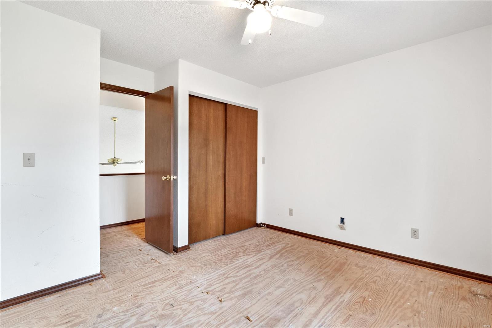 8718 Le Pere School Road