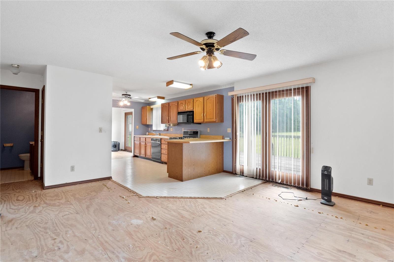 8718 Le Pere School Road