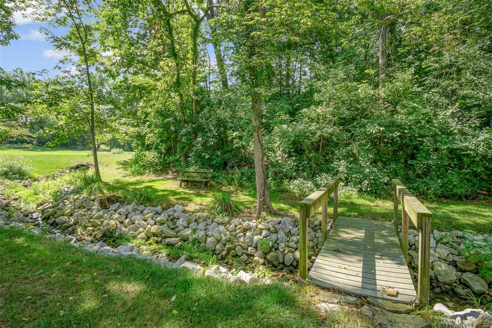 1716 10th Fairway Drive