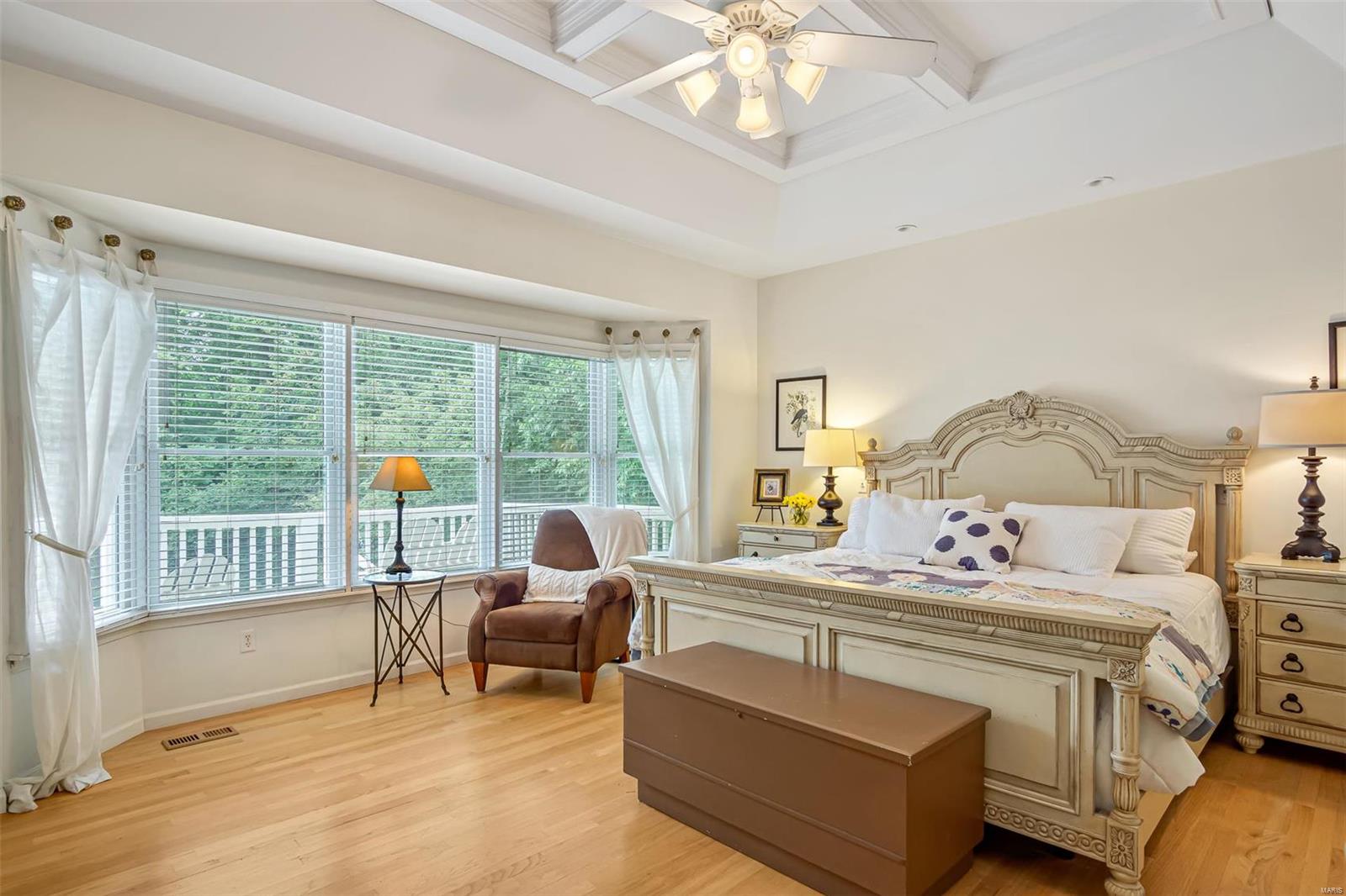 1716 10th Fairway Drive