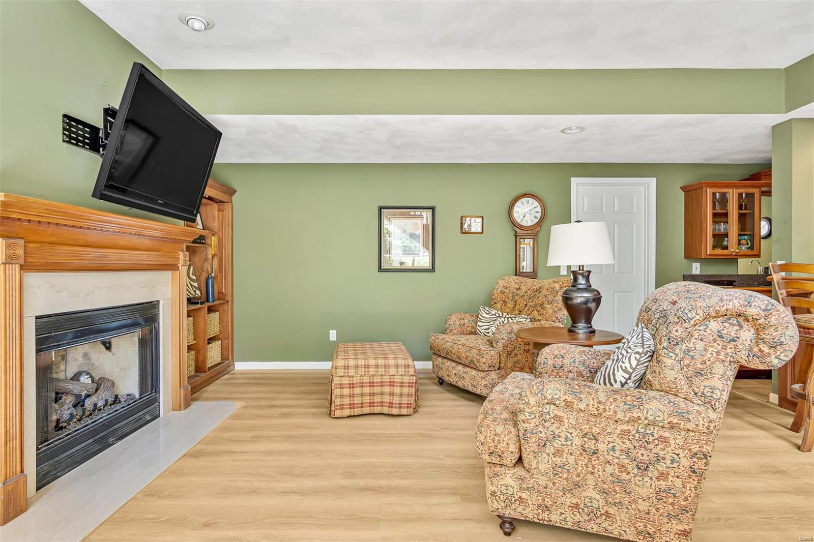 1716 10th Fairway Drive