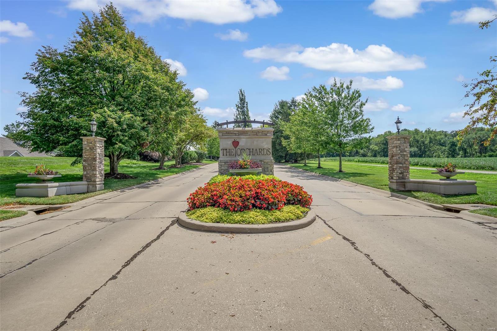 1716 10th Fairway Drive