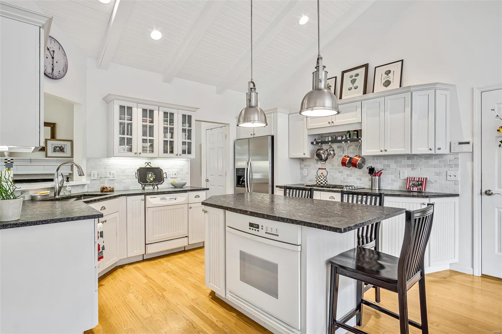 1716 10th Fairway Drive