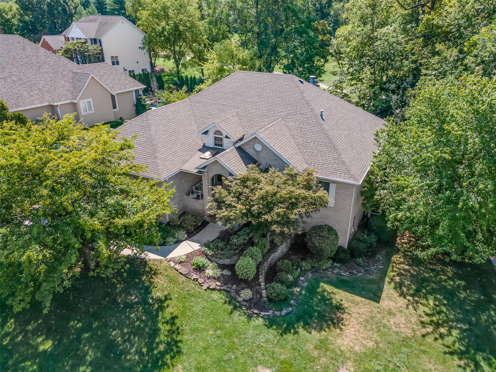 1716 10th Fairway Drive