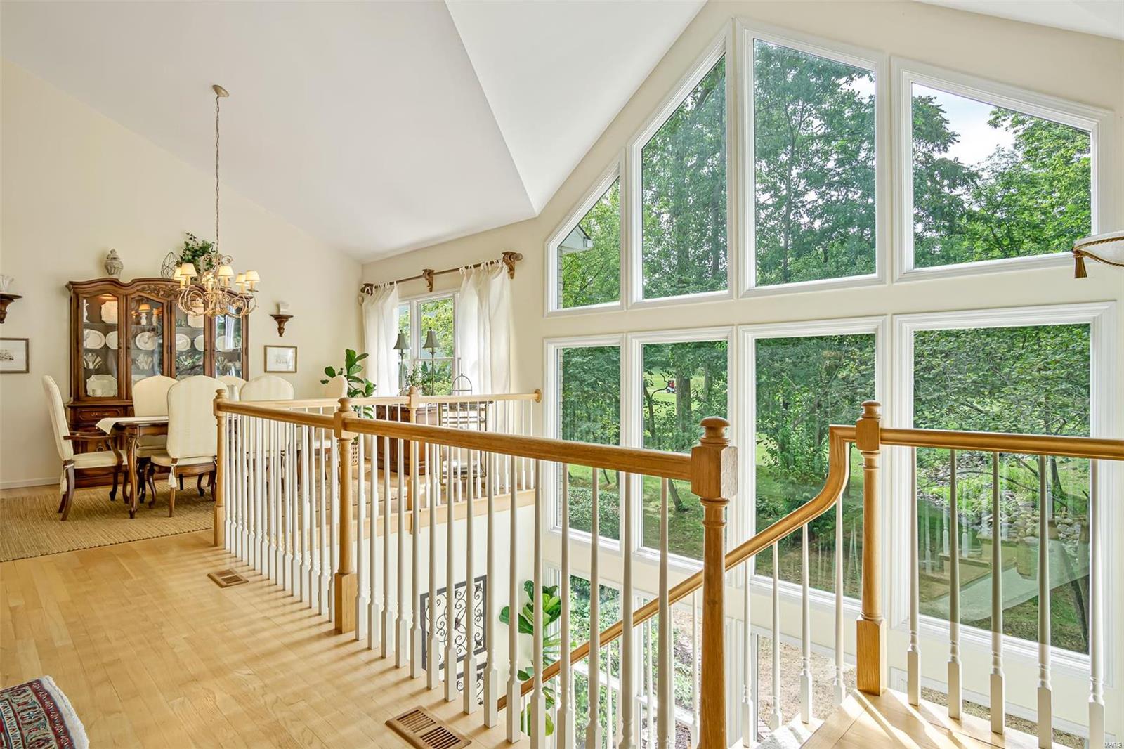 1716 10th Fairway Drive